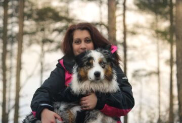 Dogwalk, Sara Viforr Dogwalk, Sara Viforr